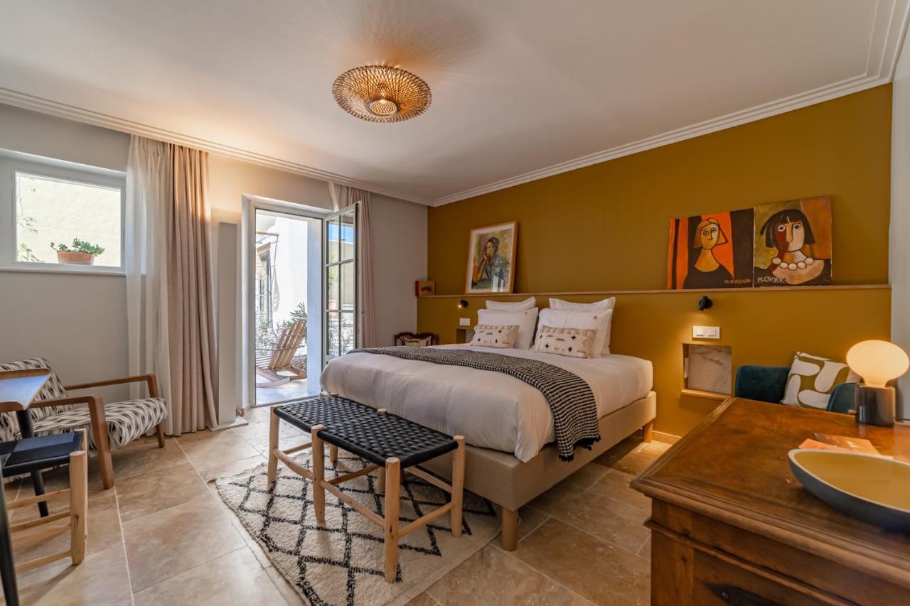 Marcelle En Camargue Hotel Aigues-Mortes Exterior foto